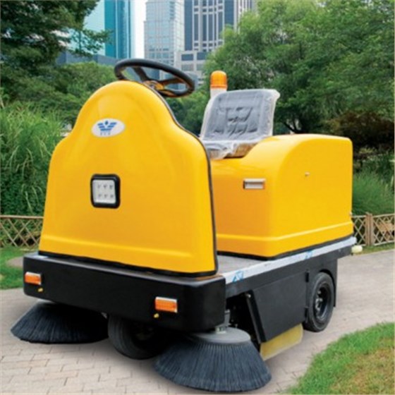 圣倍諾電動(dòng)掃地車1400A