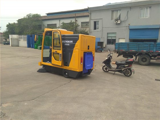 環(huán)衛(wèi)掃地車客戶案例-常州戚墅堰環(huán)衛(wèi)管理處 環(huán)衛(wèi)掃地車客戶案例-常州戚墅堰環(huán)衛(wèi)管理處