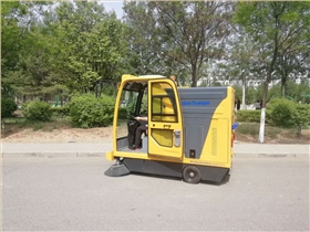內(nèi)蒙某街道辦采購電動掃地車 內(nèi)蒙某街道辦采購電動掃地車