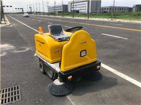 庫房掃地車 庫房掃地車