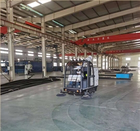 2000AW霧炮電動(dòng)掃地車在河北衡水某金屬?gòu)S的應(yīng)用 2000AW霧炮電動(dòng)掃地車在河北衡水某金屬?gòu)S的應(yīng)用