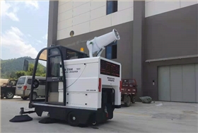 霧炮電動掃地車助力礦場煤廠粉塵治理 霧炮電動掃地車助力礦場煤廠粉塵治理