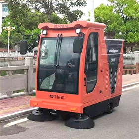 浮塵揚塵交給工業(yè)掃地機來解決