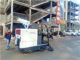 室內(nèi)道路清掃車可以清掃室外嗎？