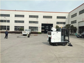 經(jīng)濟(jì)實(shí)用，快速方便！車間掃地機(jī)助力企業(yè)清潔