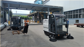 電動清掃車：城市的新美容師！