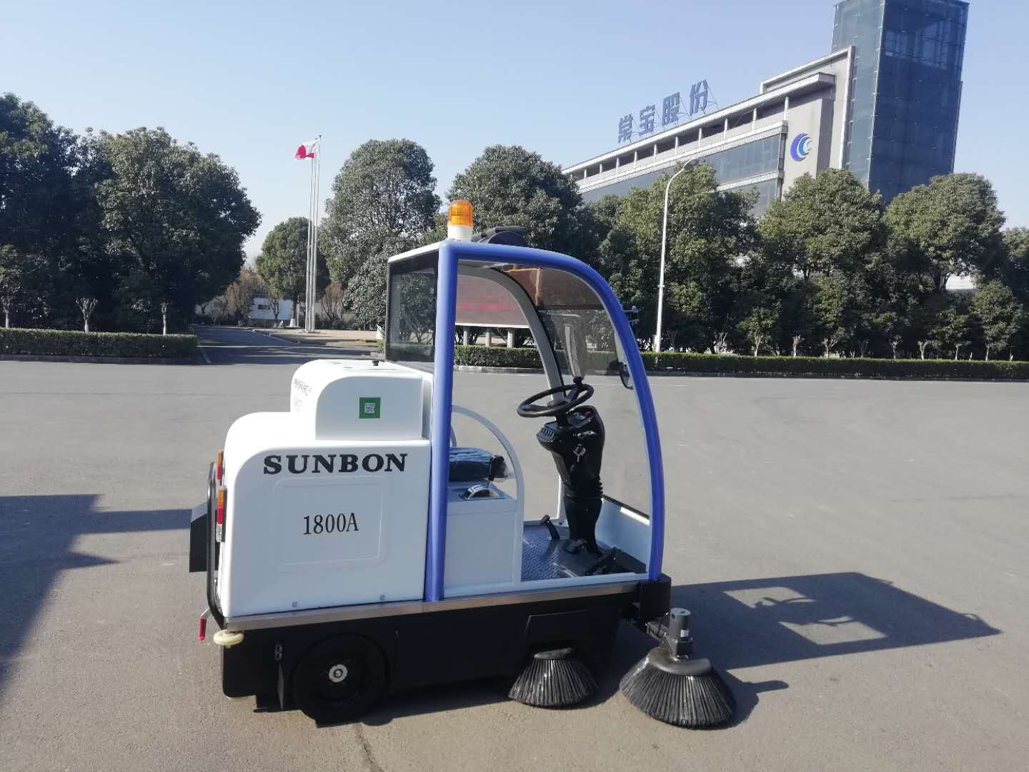電動掃地車價格受什么因素決定 電動掃地車價格受什么因素決定