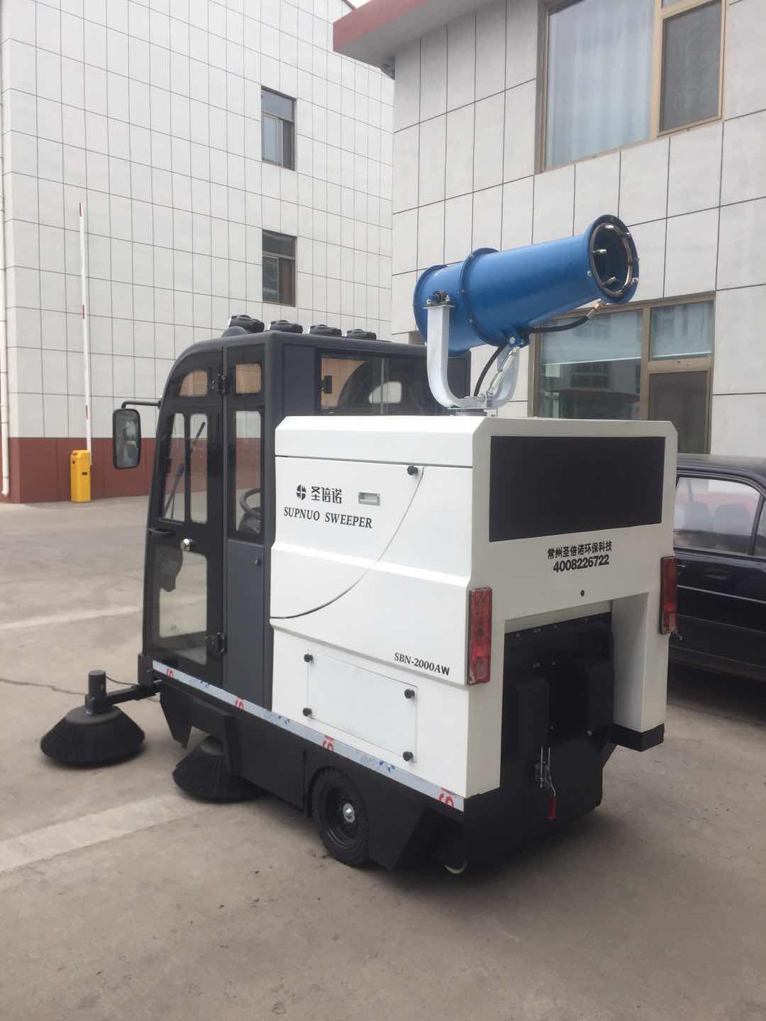 混凝土攪拌站行業(yè)一直是電動掃地機忠實客戶