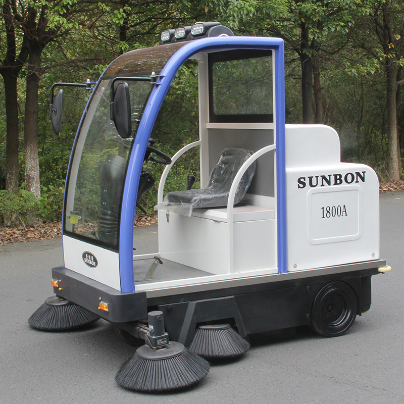 掃地灑水車工作原理機(jī)及使用優(yōu)點(diǎn) 掃地灑水車工作原理機(jī)及使用優(yōu)點(diǎn)