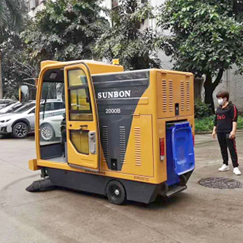 環(huán)保電動(dòng)清掃車