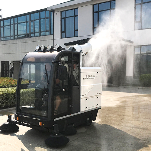 工業(yè)掃地機解決清掃揚塵問題 工業(yè)掃地機解決清掃揚塵問題