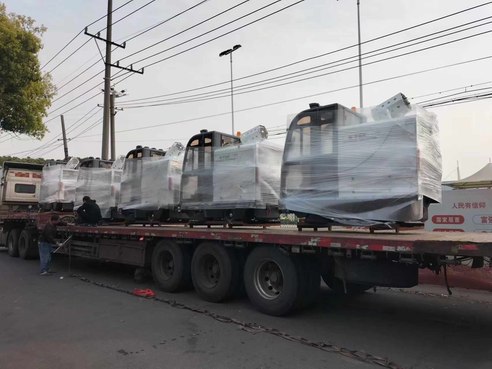 哪里可以買到電動(dòng)掃地機(jī)？哪個(gè)性價(jià)比和質(zhì)量更好？