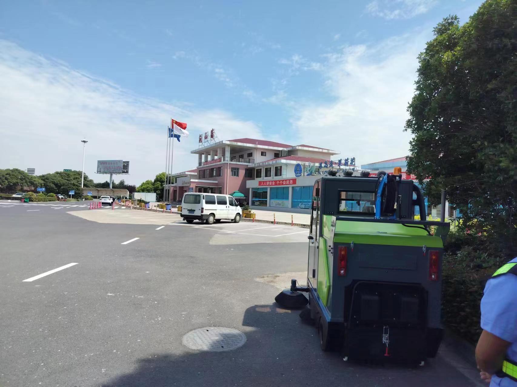 社區(qū)清潔車火爆潮流，受歡迎的原因何在？