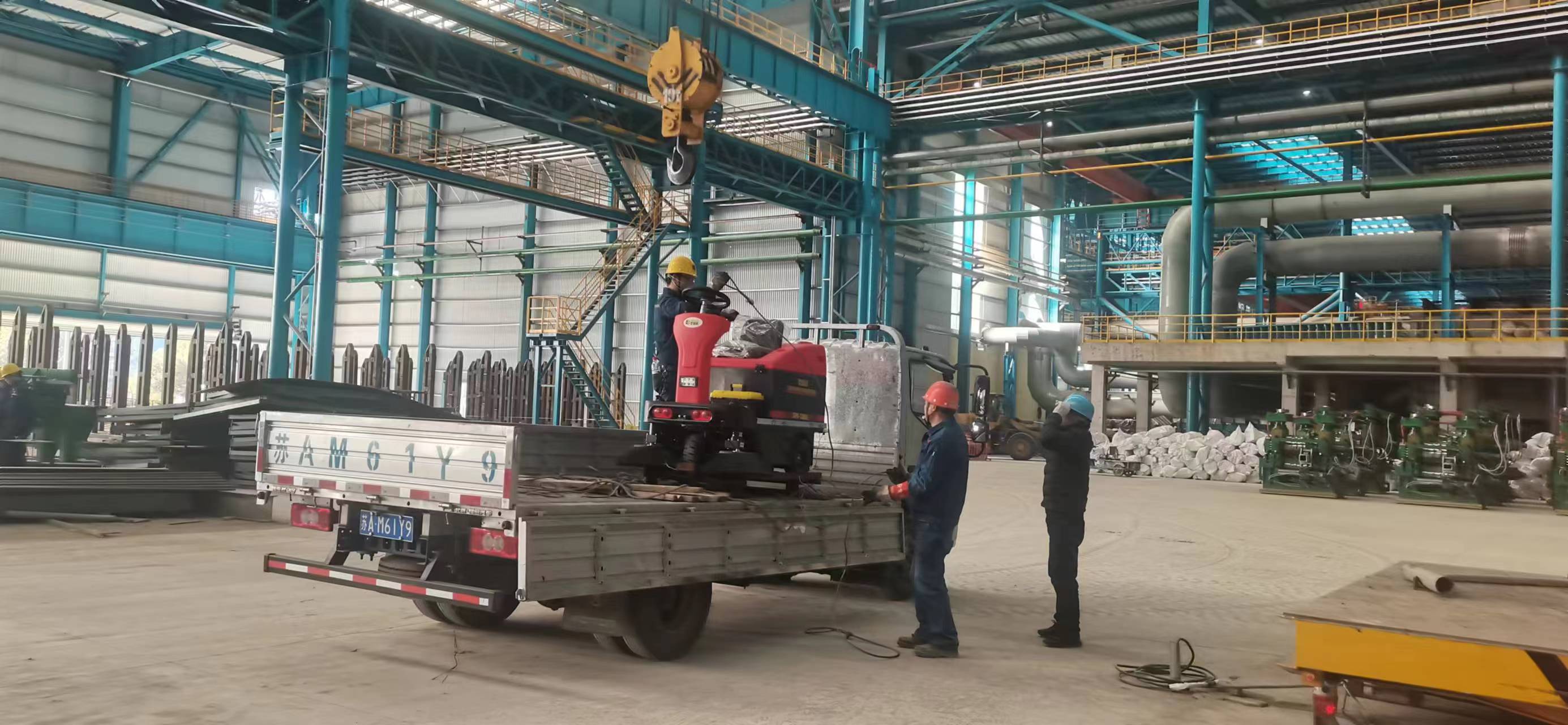 清掃車:提升公共場所環(huán)境衛(wèi)生的重要力量 清掃車:提升公共場所環(huán)境衛(wèi)生的重要力量